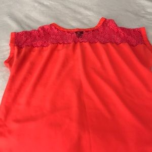 Women’s blouse size 8